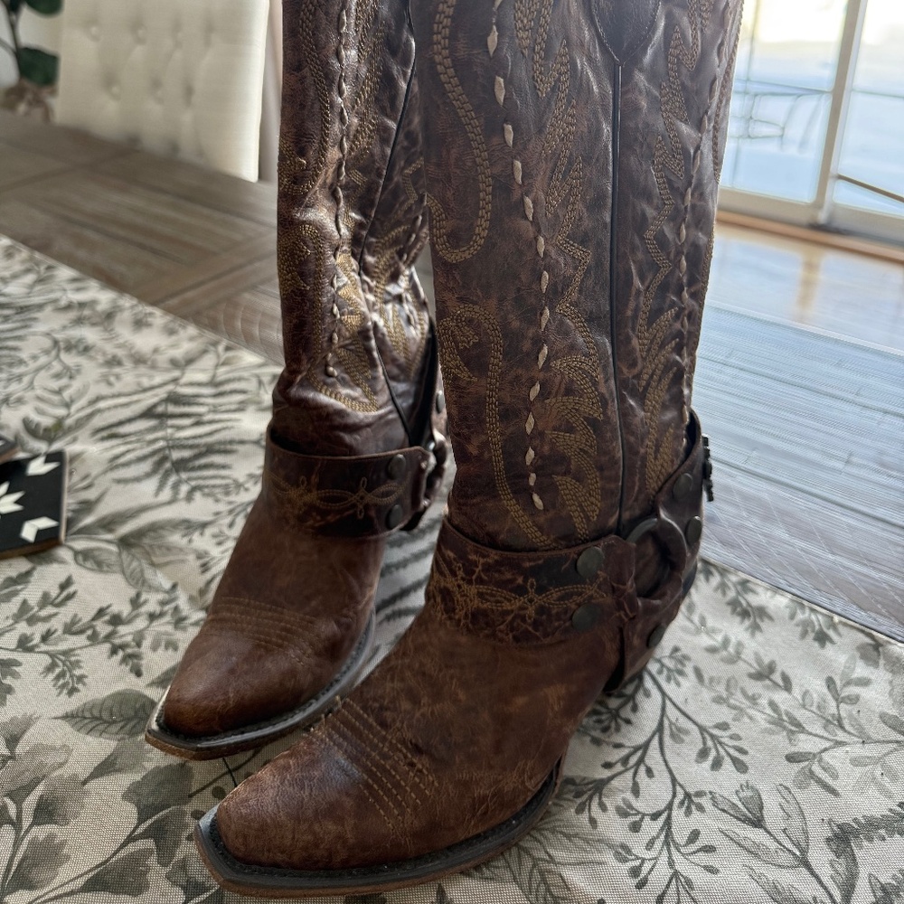 Junk Gypsy Vagabond western boots